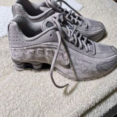 brand new nike...
