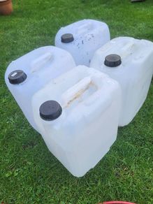 20L Jerry cans