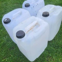 20L Jerry cans
