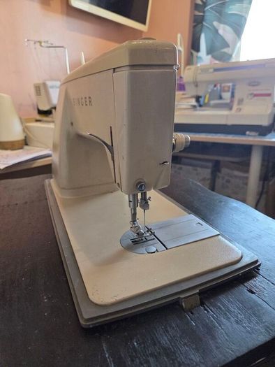 singer sewing machine and table