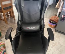 Gaming chair