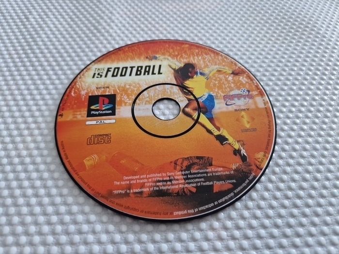 This is football PlayStation1 Ps1 PlayStation2 Ps2 Games Original