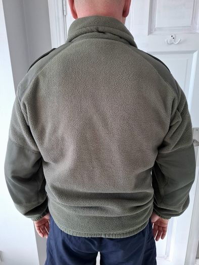 Army khaki green  Fleece. French Army Surplus. Size L
