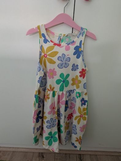 Girls clothes age 7_8/ 8 years