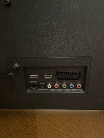 Tv Sharp 32" Hd + Amazon Firestick