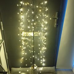 Light up tree