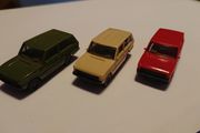 3 Range Rover model cars