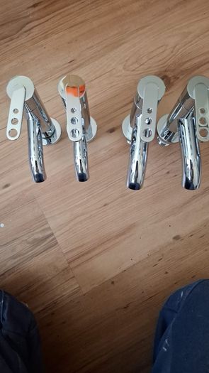 Bath taps and Basin taps (set)