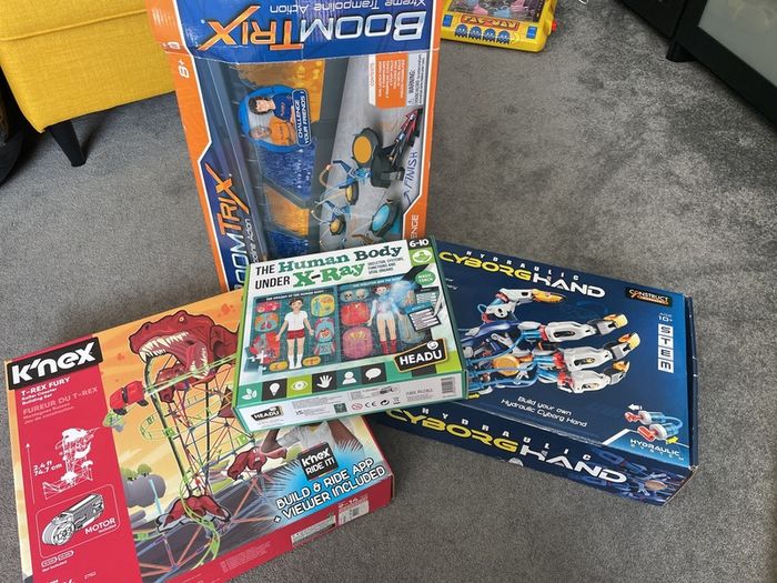 Engineering/Science toy bundle