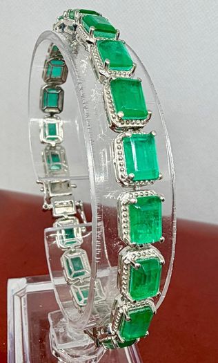 Silver Emeraldine Triplet Quartz Tennis Bracelet