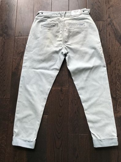 River island light jeans
