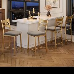 Bar stools - High chairs set of 4 ( New)