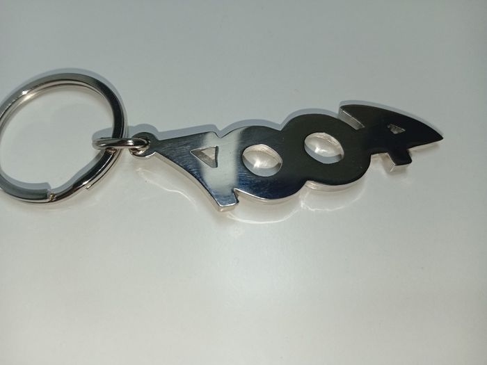 Keyring / Key Ring - Peugeot - 4007 - Suv - Monogram - Logo - Metal