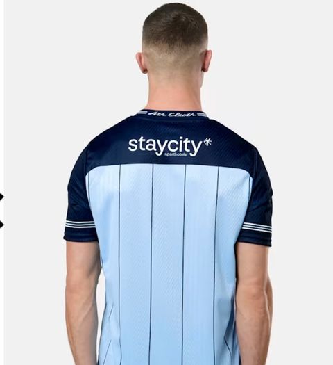 Dublin GAA Jersey Large Tight fit