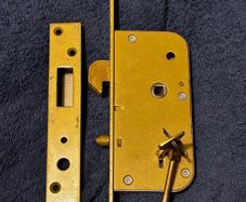 Chubb 3m51 clutchlock , union3 lever + 2 lever