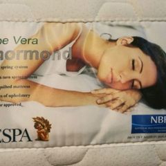 Respa Aloe Vera King size Mattress (like new)