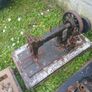 vintage sewing machines Image 5