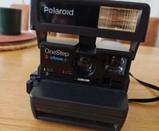 Vintage Polaroid OneStep CloseUp Instant Camera | Uses 600 Film | Classic Original