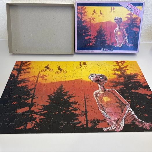 Vintage 1982 Et Puzzle With Poster