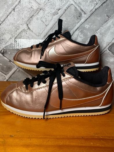 Nike Classic Cortez Rose Gold Ladies Trainers UK4 EU37.5