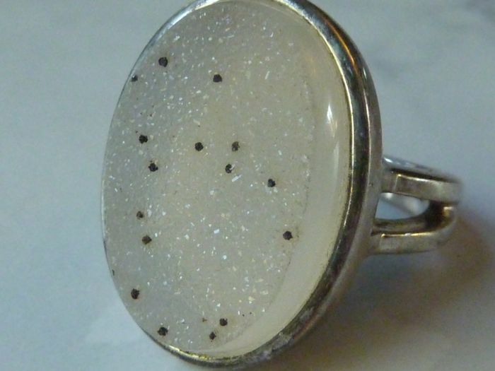 Sterling Silver 925 Large Oval White Druzy Agate Statement Ring Size N Hallmarked 9.9g