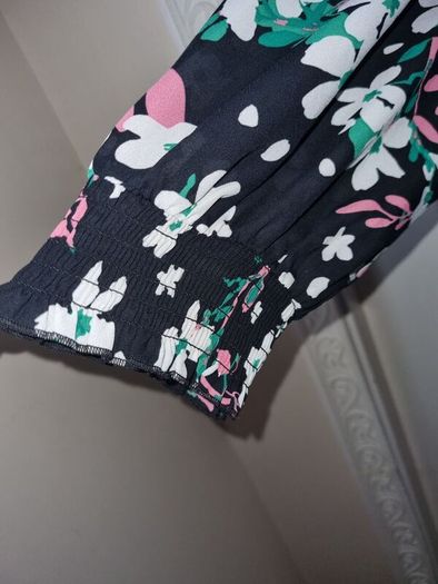 Friends Like These Top Size Uk 14 (nwt)