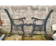 Cast Iron Bench Ends KAS1107