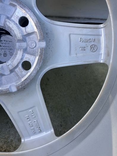 Genuine Volkswagen Aspen 16" Alloy Wheels