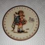 Hummel Mini Plate 1980 "School Girl" Image 2