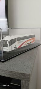 model bus  C I E tours