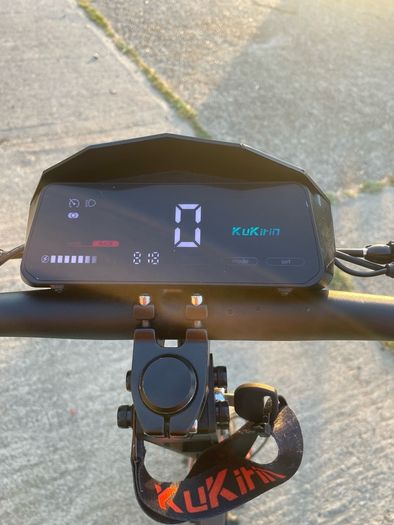 Kukurin g4 e-scooter