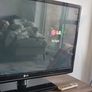 Lg 42" Tv. Image 2