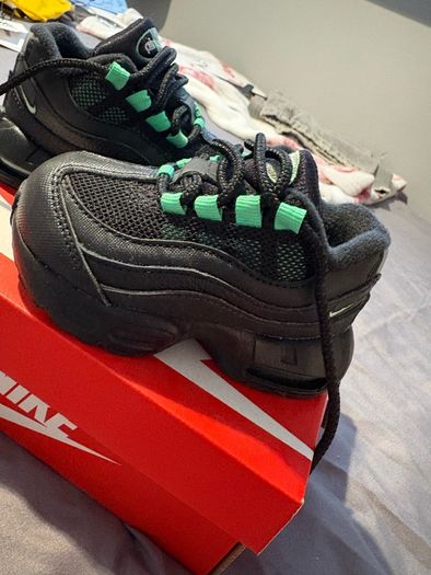baby nike air max 95 runners