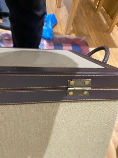 Storage box