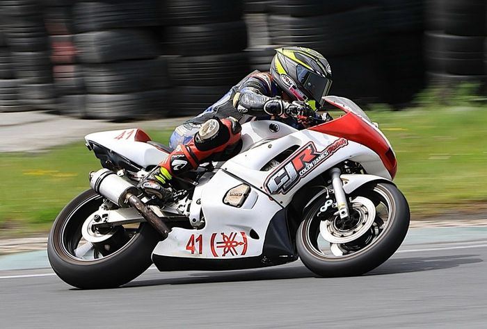 R6 Race Bike Package (2 bikes)