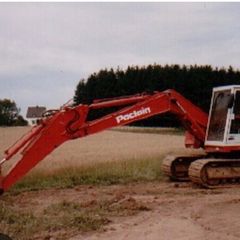 Excavator/ digger