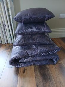 Bedroom Linen Set