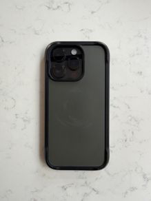 iPhone 14 Pro 256 GB & Nomad Rugged Case