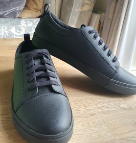New Fantastic Clarks Leather UK 6 Shoe