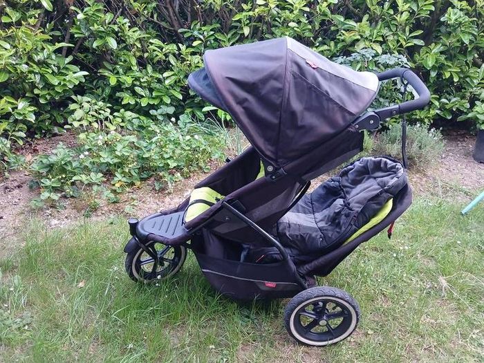 Phil & Ted 3 wheeled buggy
