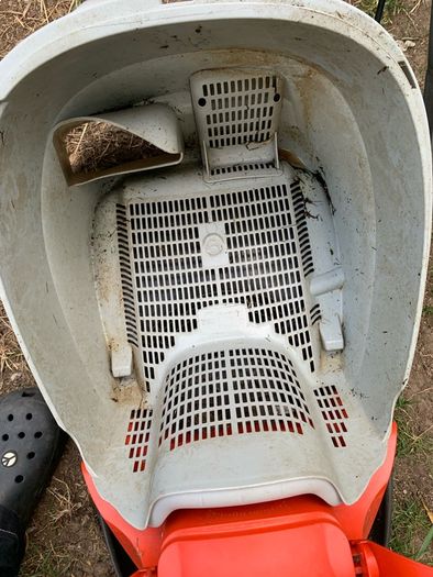 Electric 300V flymo lawnmower