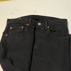 Levis 501. Black. 26x28. Button.