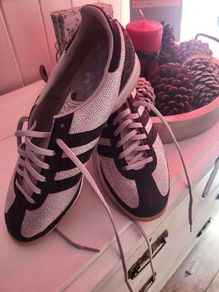 Trainers Adidas Women