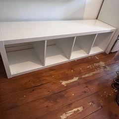 4-cube shelving unit