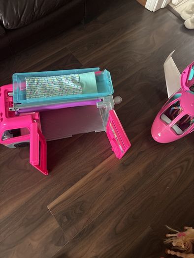Barbie camper van