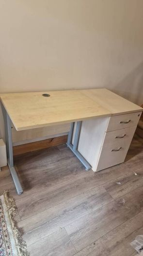 Office desk & filing cabinet.
