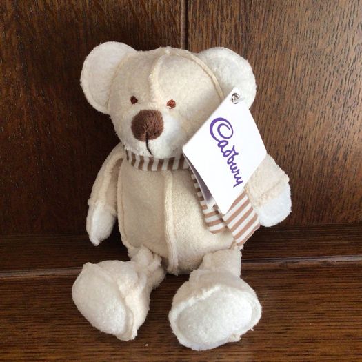Vintage Hot Chocolate Character Mug with small cadbury white bear BNWTS