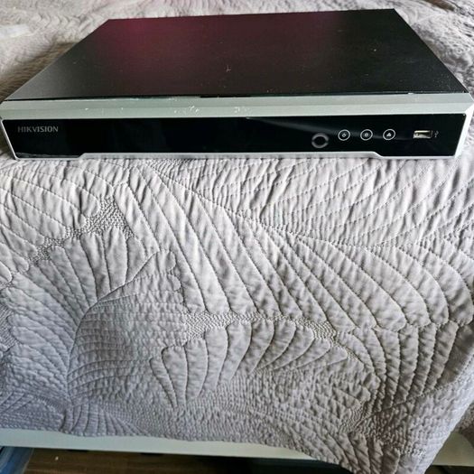 Hikvision NVR