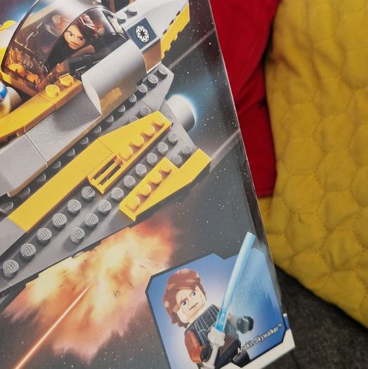LEGO Star Wars Anakin's Jefi Starfighter (7669) free shipping