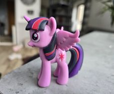 Twilight Sparkle 3 inch Moulded Figure MLP G4 My Little Pony